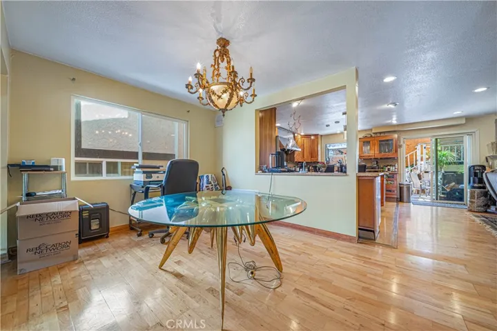 5340 Calatrana Drive, Woodland Hills, California 91364