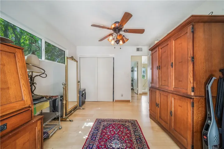 5340 Calatrana Drive, Woodland Hills, California 91364