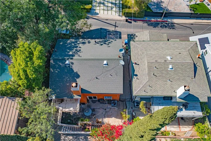 5340 Calatrana Drive, Woodland Hills, California 91364