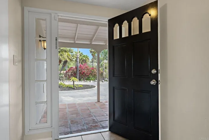 4222 Avocado Boulevard, La Mesa, California 91941