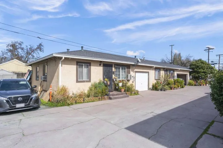 1641 Holly Drive, Tracy, California 95376