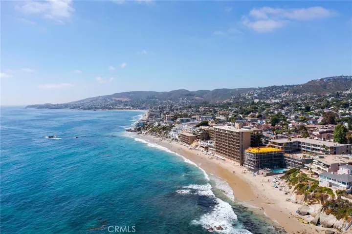 369 Hawthorne Road, Laguna Beach, California 92651