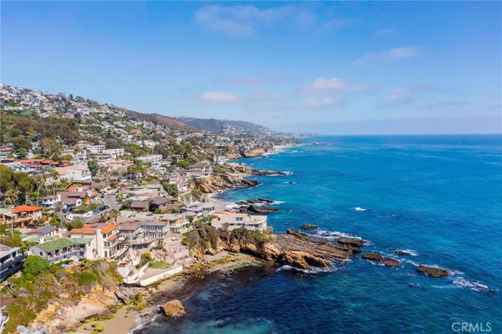 369 Hawthorne Road, Laguna Beach, California 92651