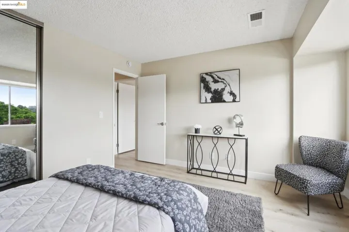 16 Las Moradas Cir, San Pablo, California 94806