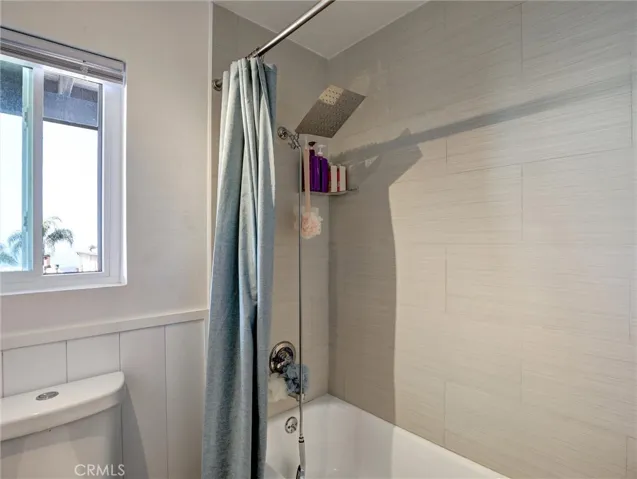 883 Santa Ana Street, Laguna Beach, California 92651