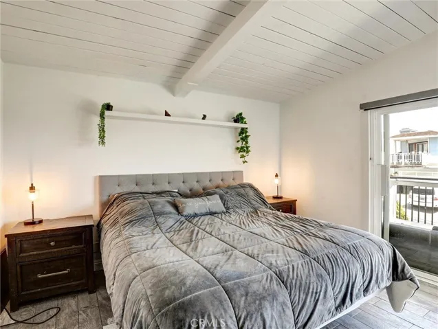 883 Santa Ana Street, Laguna Beach, California 92651