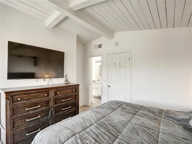 883 Santa Ana Street, Laguna Beach, California 92651