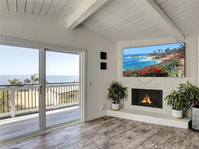 883 Santa Ana Street, Laguna Beach, California 92651
