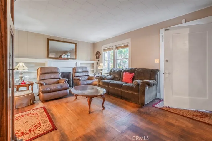 15102 Walbrook Drive, Hacienda Heights, California 91745