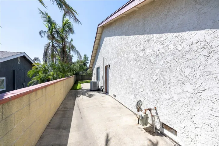 7354 Agate Street, Rancho Cucamonga, California 91730