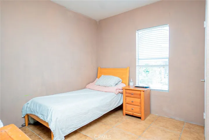 2727 Pacific Street 51, Highland, California 92346