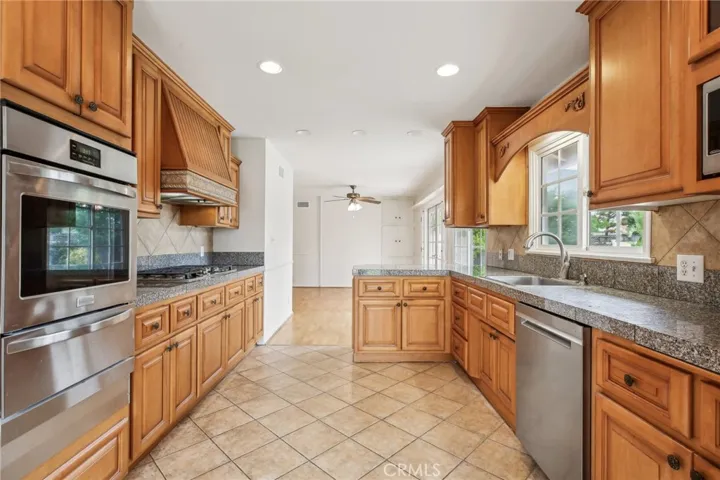 Kitchen looking to dining room
