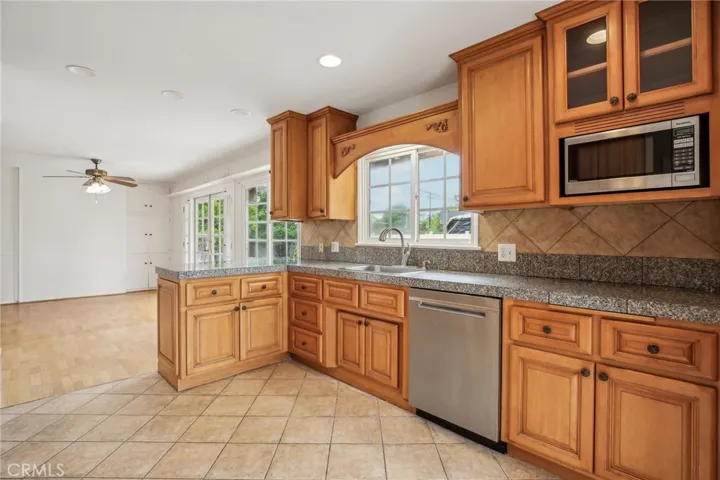Kitchen looking to dining room