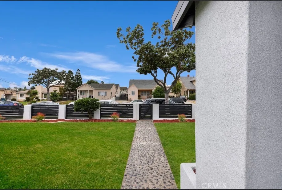2218 S Meridian Avenue, Alhambra, California 91803 home-pic-6