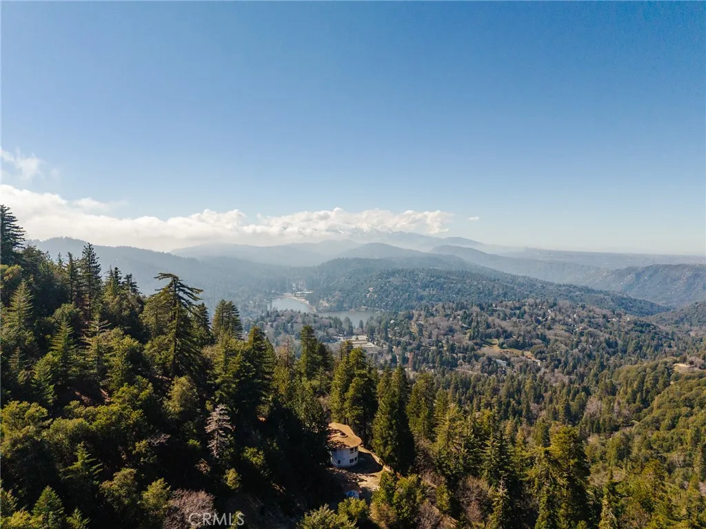 721 Chillon Drive, Crestline, California 92325 home-pic-35