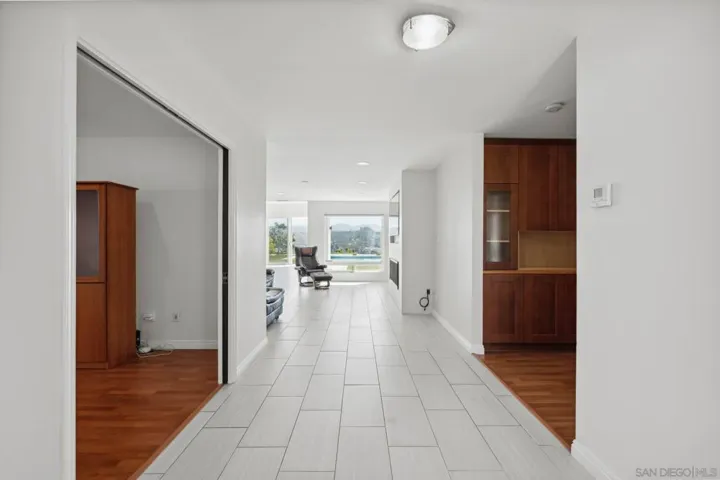4535 La Cuenta Dr, San Diego, California 92124