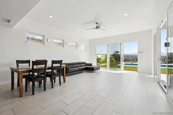 4535 La Cuenta Dr, San Diego, California 92124