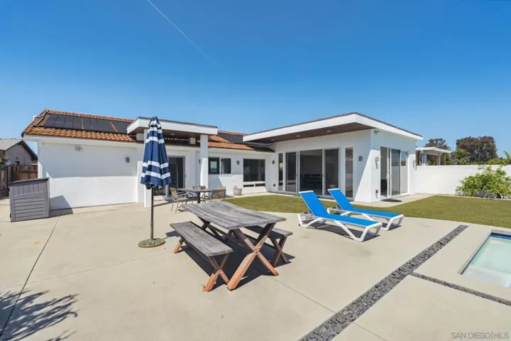4535 La Cuenta Dr, San Diego, California 92124