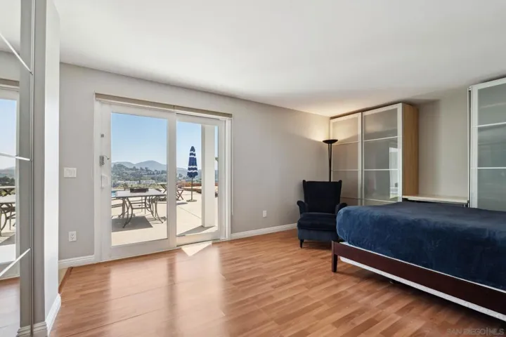 4535 La Cuenta Dr, San Diego, California 92124
