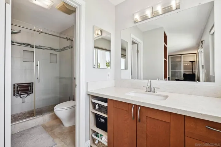 4535 La Cuenta Dr, San Diego, California 92124