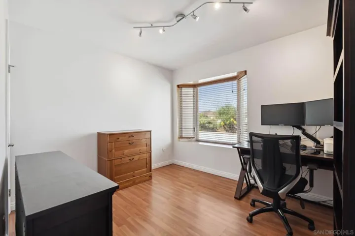 4535 La Cuenta Dr, San Diego, California 92124
