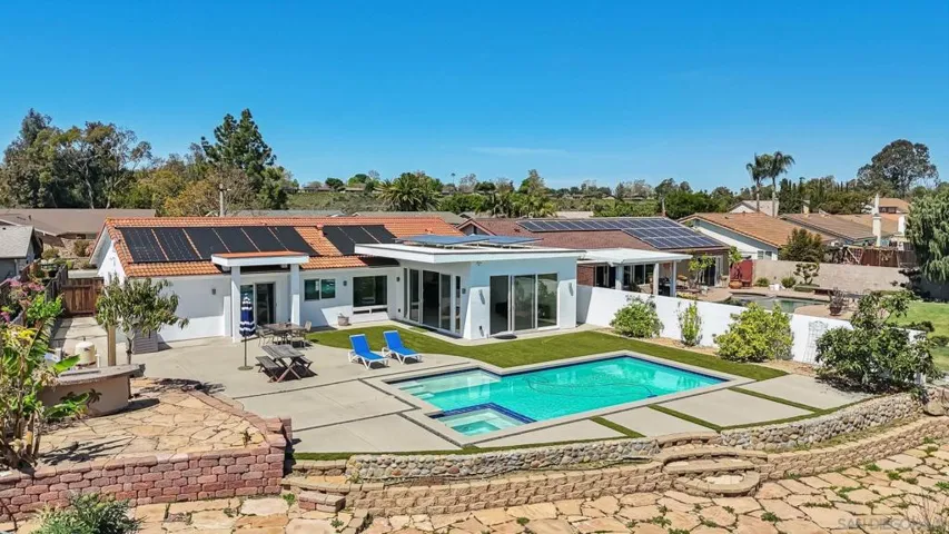 4535 La Cuenta Dr, San Diego, California 92124