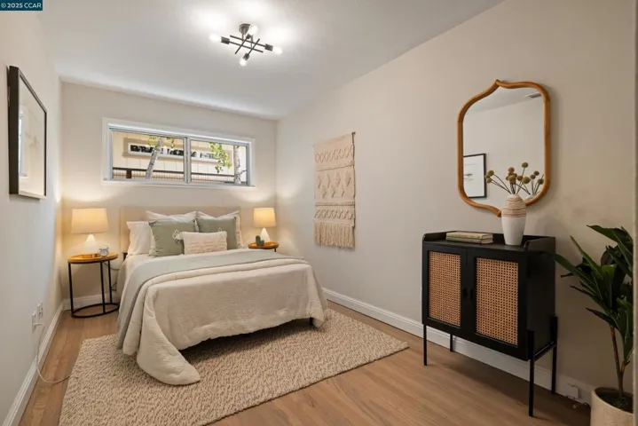 5 Glorietta Court, Orinda, California 94563