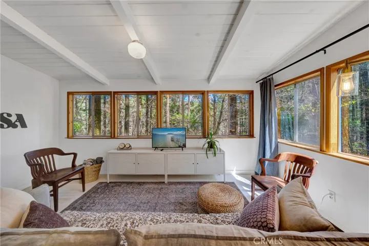 17000 Edgewood Way, Cobb, California 95426