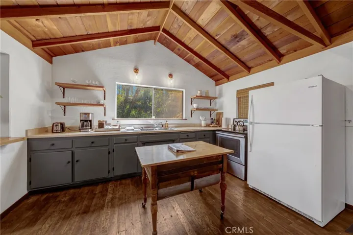 17000 Edgewood Way, Cobb, California 95426