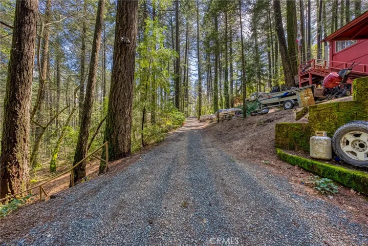 17000 Edgewood Way, Cobb, California 95426