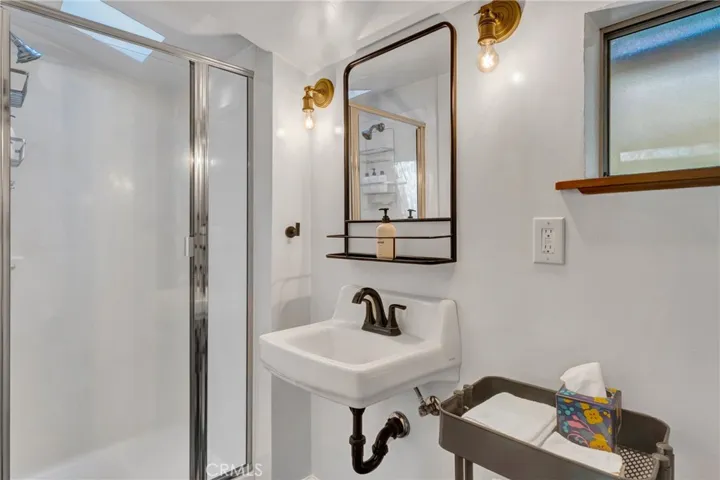 17000 Edgewood Way, Cobb, California 95426