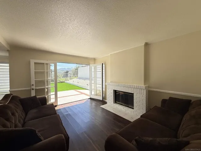 2540 Sawgrass St, El Cajon, California 92019