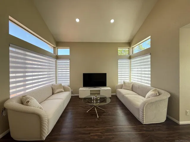 2540 Sawgrass St, El Cajon, California 92019