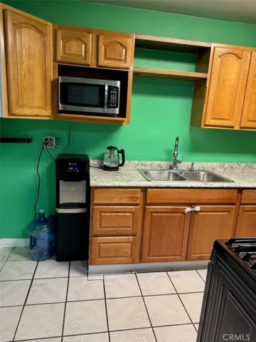 15920 Mission Avenue, Fontana, California 92335