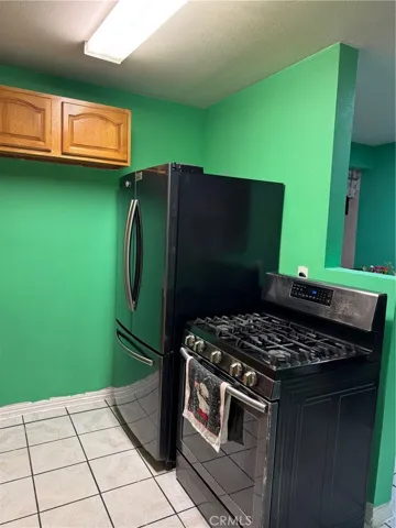 15920 Mission Avenue, Fontana, California 92335