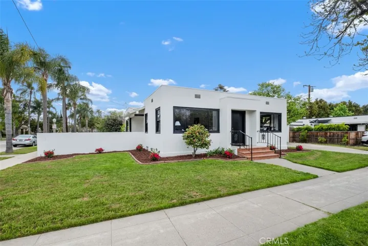 740 E Palm Avenue, Orange, California 92866