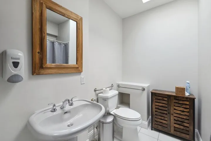 315 Primrose Road, Burlingame, California 94010