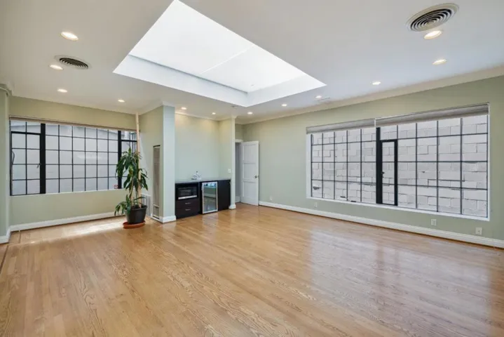 315 Primrose Road, Burlingame, California 94010
