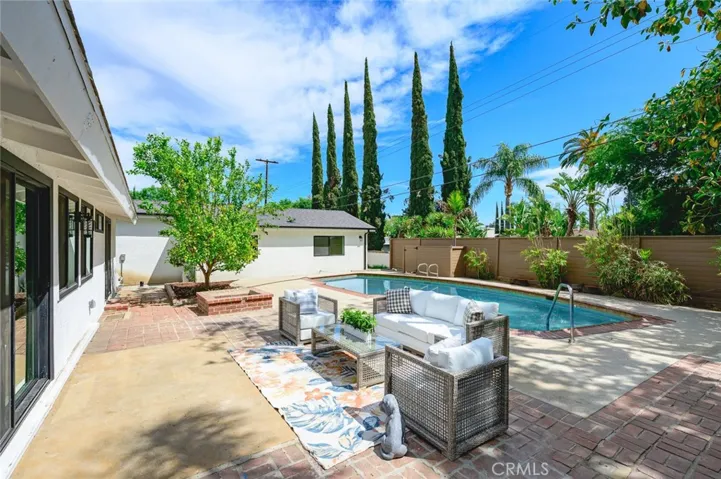 17510 Septo Street, Northridge, California 91325