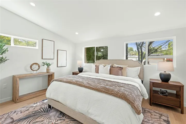 17510 Septo Street, Northridge, California 91325