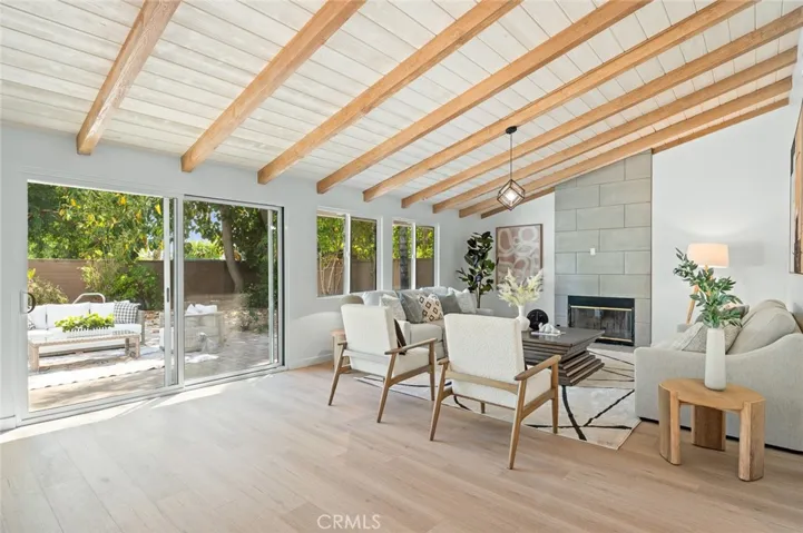 17510 Septo Street, Northridge, California 91325