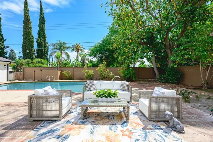 17510 Septo Street, Northridge, California 91325