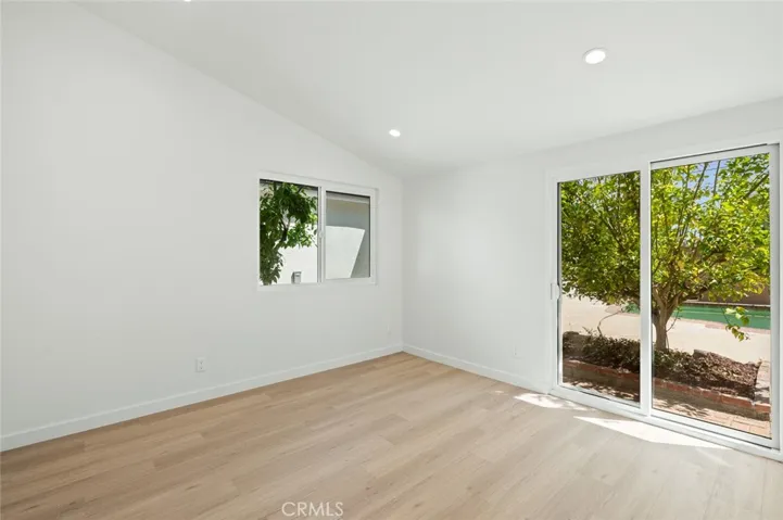 17510 Septo Street, Northridge, California 91325