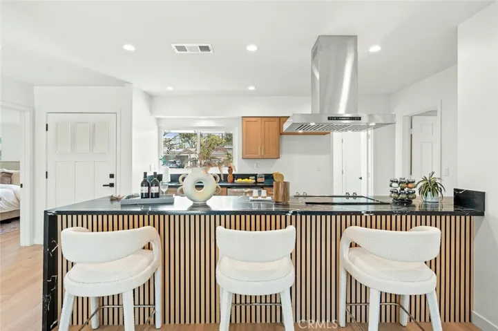 17510 Septo Street, Northridge, California 91325