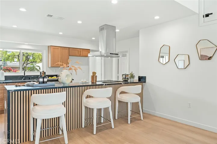 17510 Septo Street, Northridge, California 91325