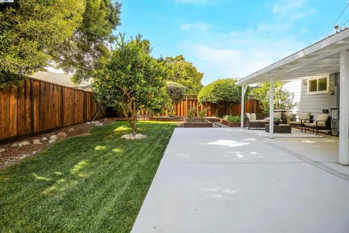 1654 Van Buren St, San Mateo, California 94403