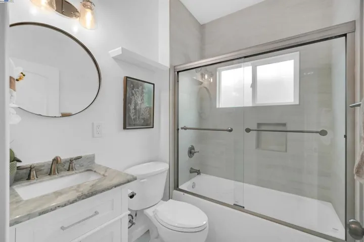 1654 Van Buren St, San Mateo, California 94403