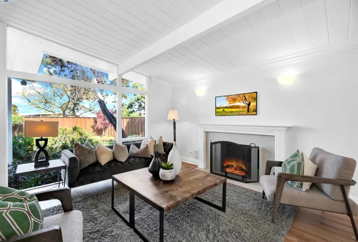 1654 Van Buren St, San Mateo, California 94403