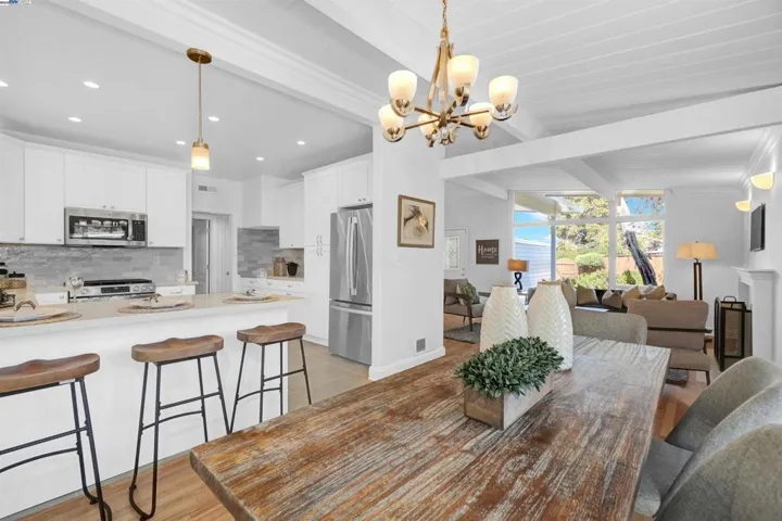1654 Van Buren St, San Mateo, California 94403