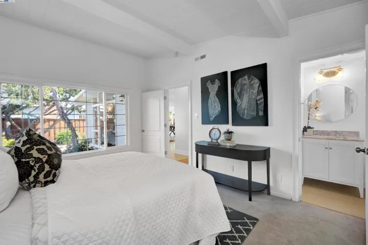 1654 Van Buren St, San Mateo, California 94403